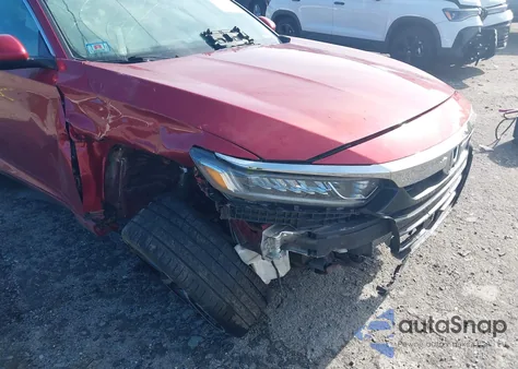 2018 Honda Accord Lx z USA, uszkodzony, nr VIN 1HGCV1F18JA121375